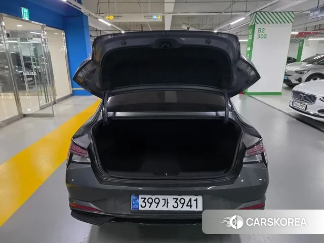 Hyundai Avante (CN7) id 3438301 из Кореи 9