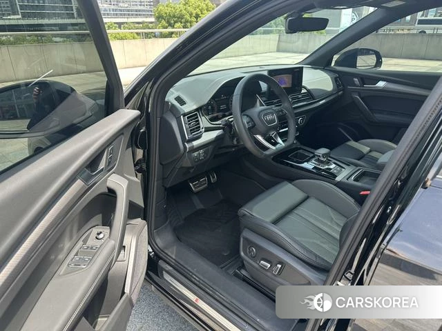 Audi Q5L id 4307015 из Китая 9
