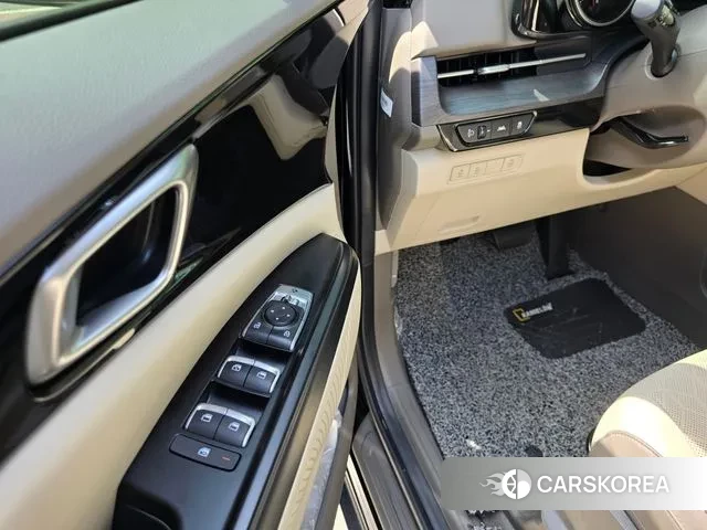 Kia Carnival 4th generation id 2958915 из Кореи 9