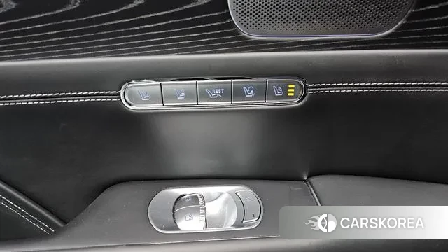 Genesis G90 (RS4) id 3389131 из Кореи 9