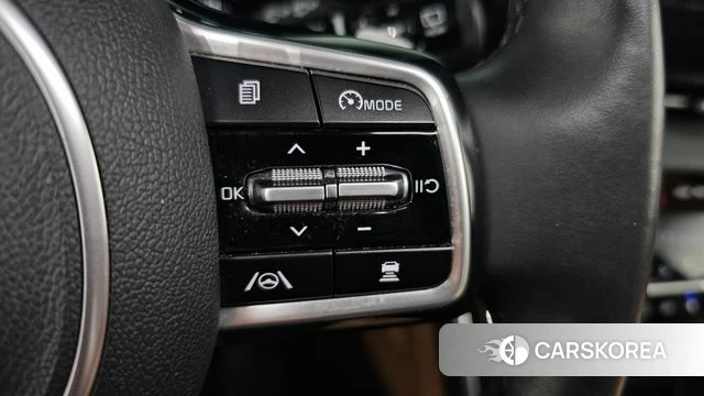 Kia Carnival 4th generation id 4402229 из Кореи 9