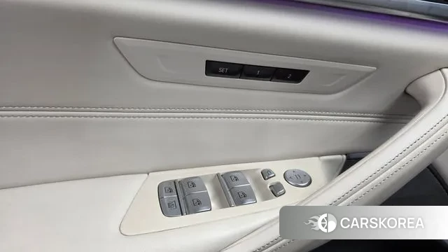 BMW 5 Series (G30) id 3741808 из Кореи 9