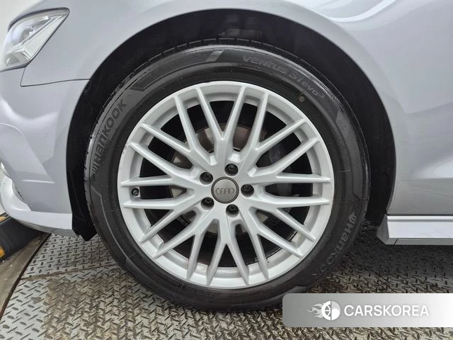 Audi New A6 id 4424869 из Кореи 9
