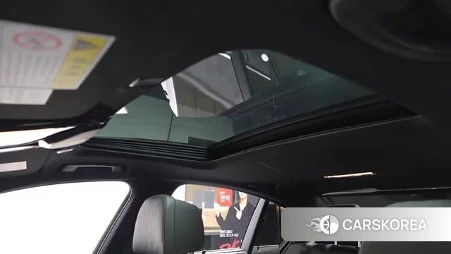 BMW 5 Series (G30) id 3778794 из Кореи 9