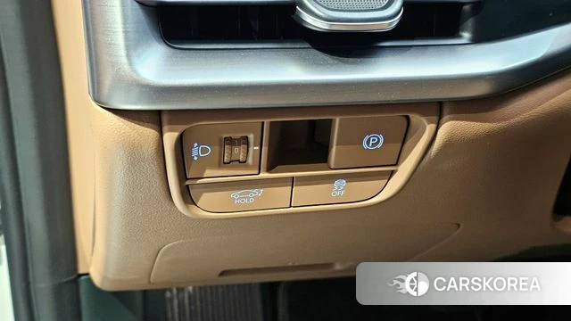 Hyundai Grandeur (GN7) id 4292746 из Кореи 9