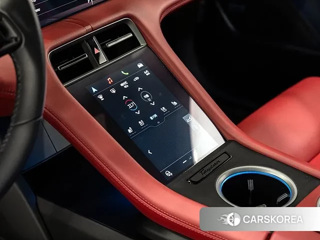 Porsche Taycan id 3571299 из Кореи 9