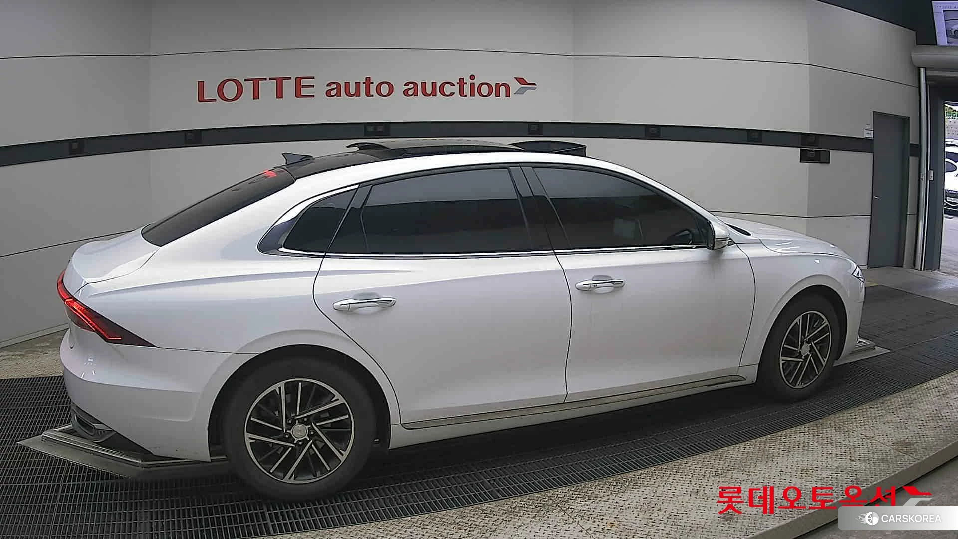 Hyundai Grandeur id 4289415 из Кореи 9