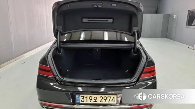 Genesis G90 id 4390321 из Кореи 9