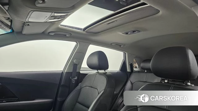 Kia The New Niro id 4619982 из Кореи 9