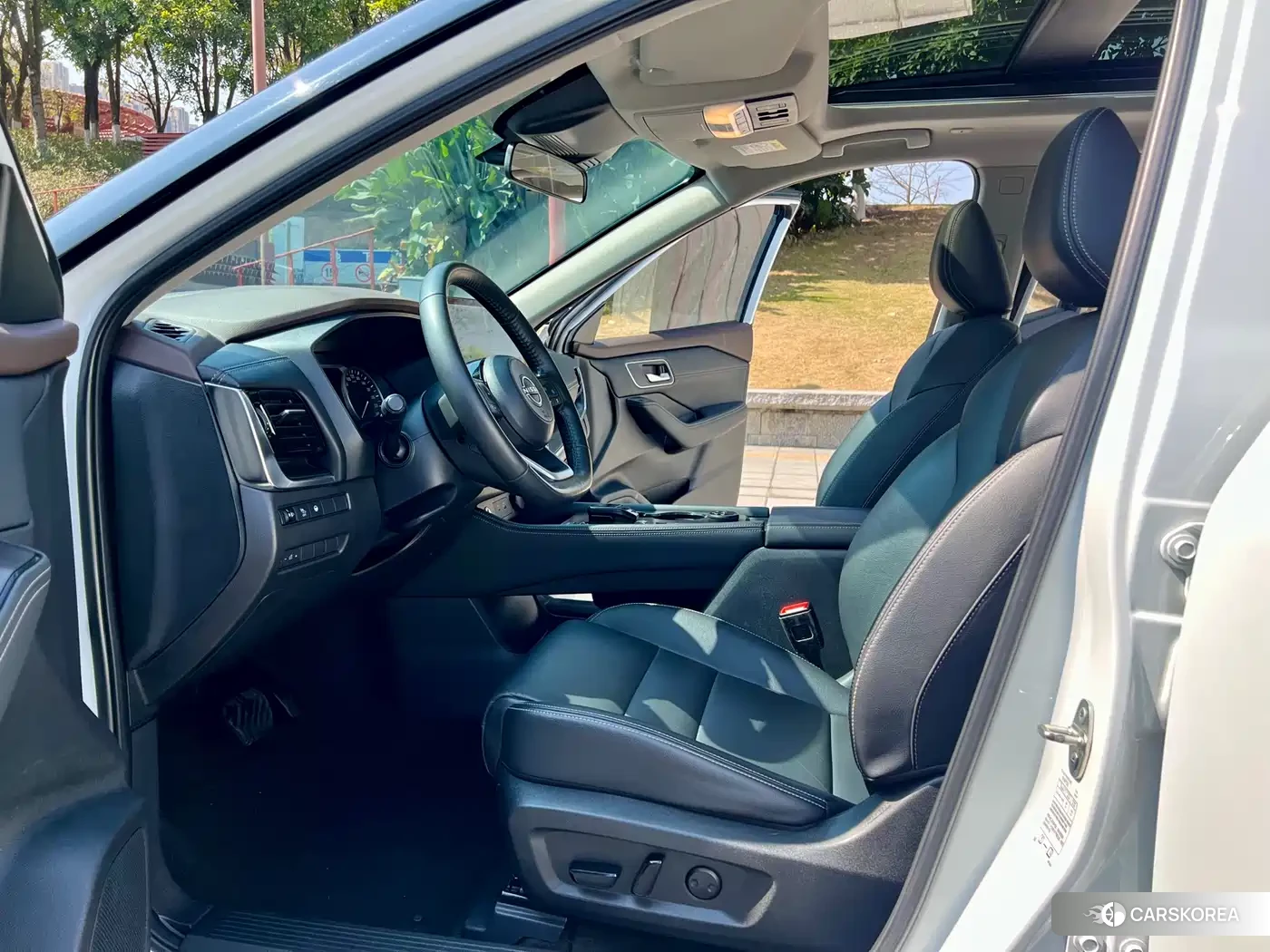 Nissan Qijun id 4578370 из Китая 9