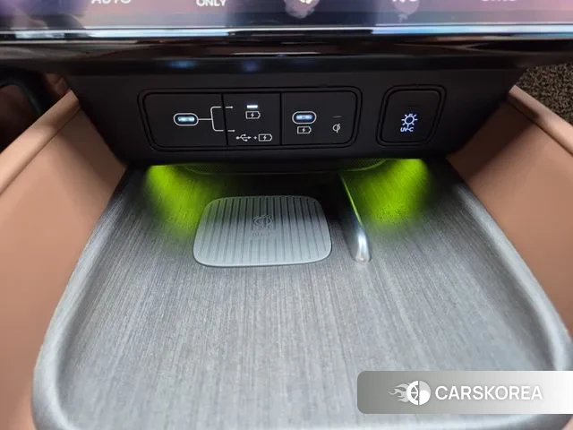 Hyundai Grandeur Hybrid (GN7) id 3011519 из Кореи 9