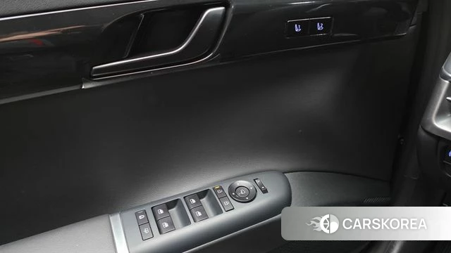 Hyundai Grandeur (GN7) id 3903213 из Кореи 9