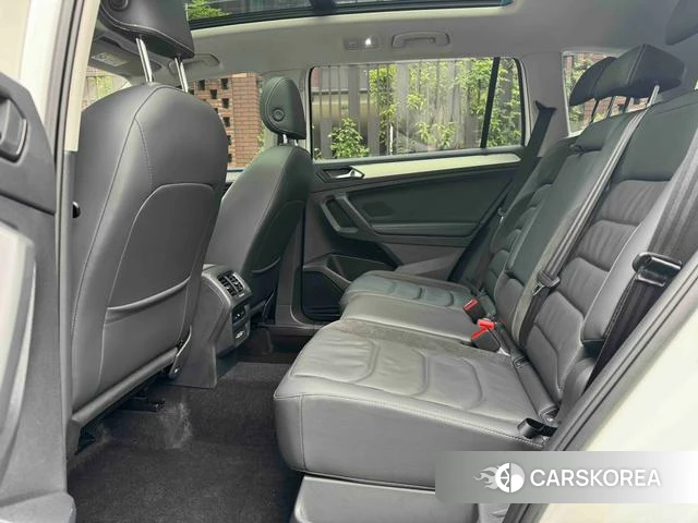 Volkswagen Tiguan L id 4261068 из Китая 9