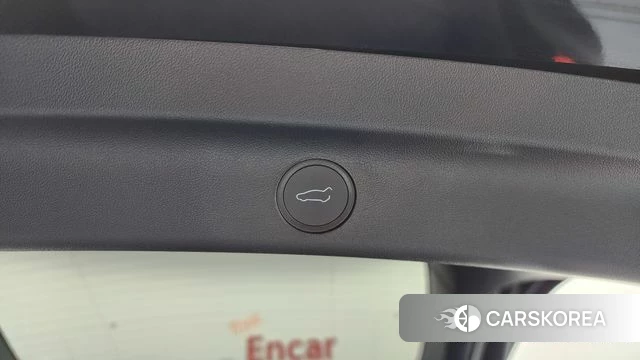 Tesla Model Y id 4201329 из Кореи 9