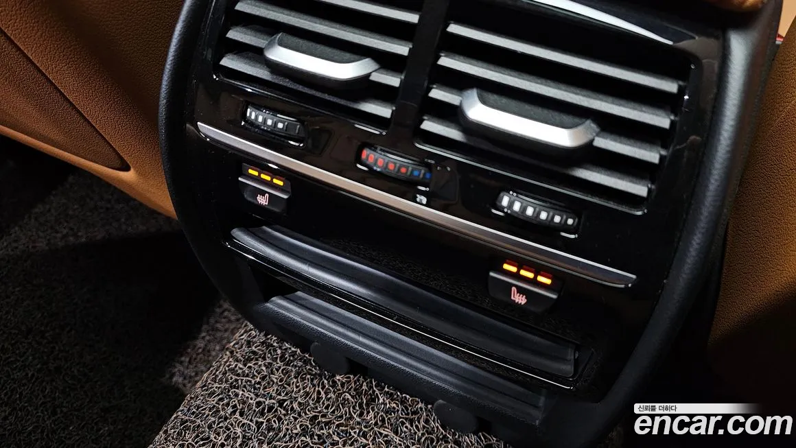 BMW 5 Series (G30) id 1617289 из Кореи 9