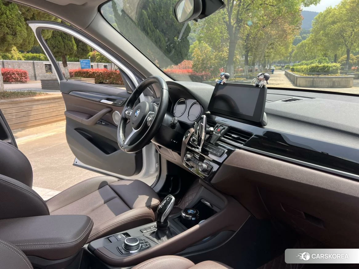 BMW X1 id 4498700 из Китая 9