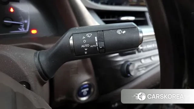 Lexus ES300h 7th generation id 3677419 из Кореи 9