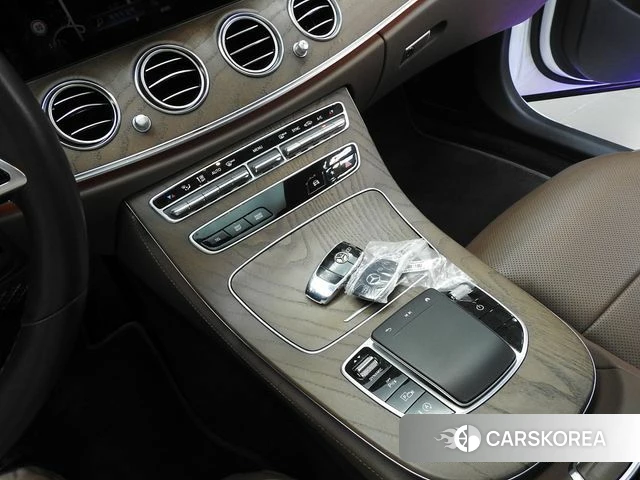 Mercedes-Benz E-Class W213 id 4423466 из Кореи 9