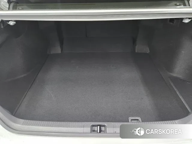 Toyota Camry (XV70) id 3023360 из Кореи 9