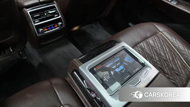 BMW 7 Series (G11) id 3407255 из Кореи 9