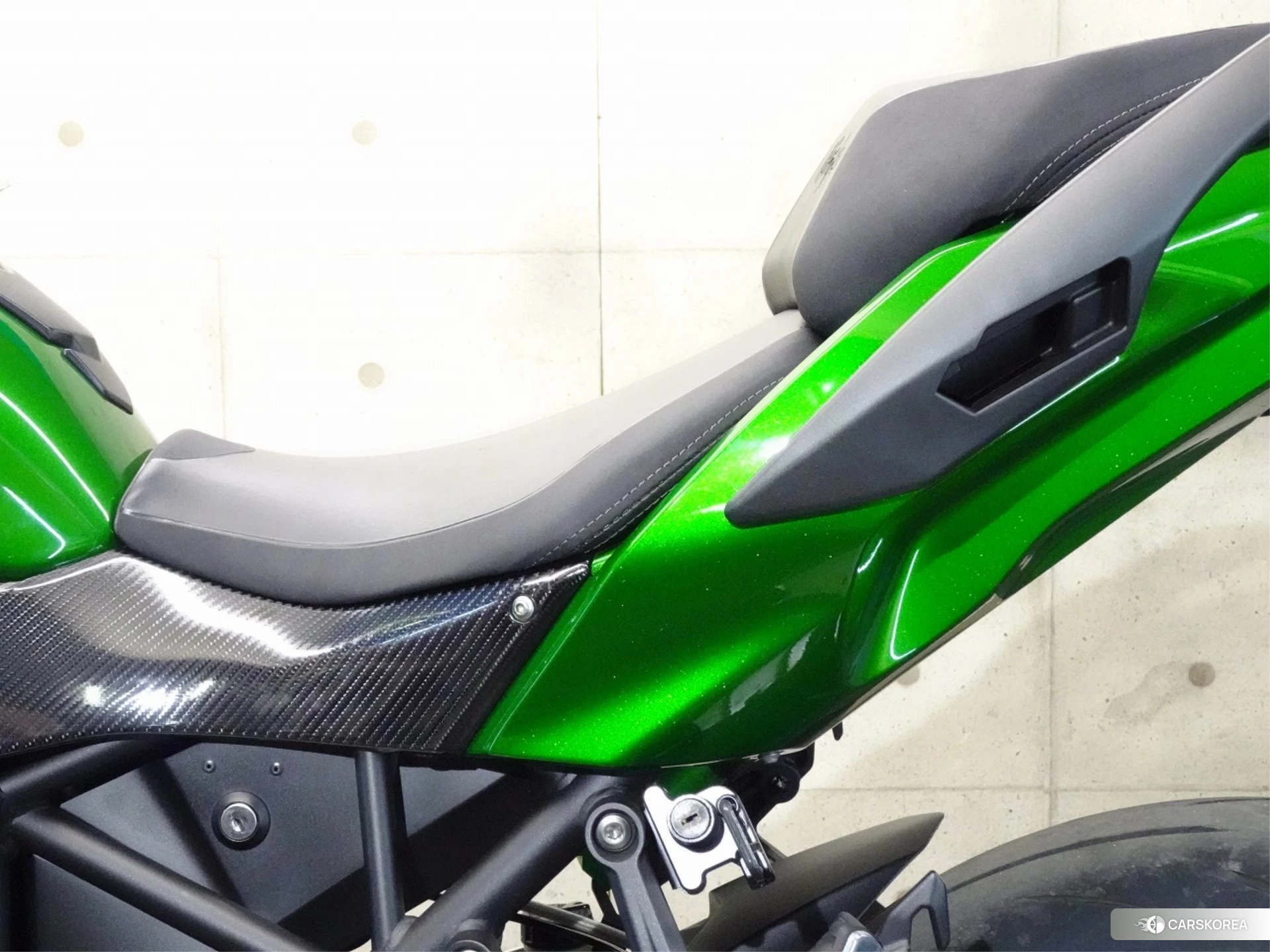 Kawasaki NINJA H2 SX SE id 4380054 из Японии 9
