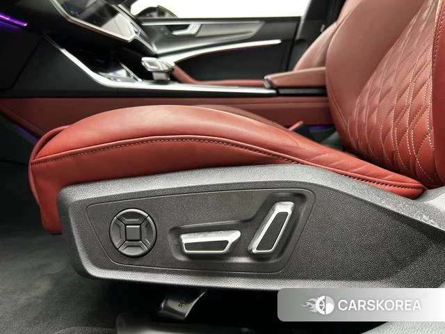 Audi A7L id 4300027 из Китая 9