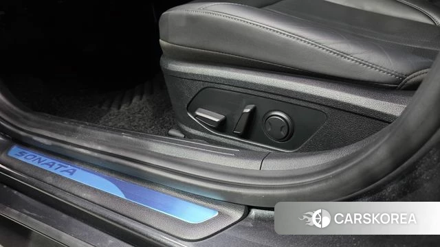 Hyundai Sonata (DN8) id 3795809 из Кореи 9