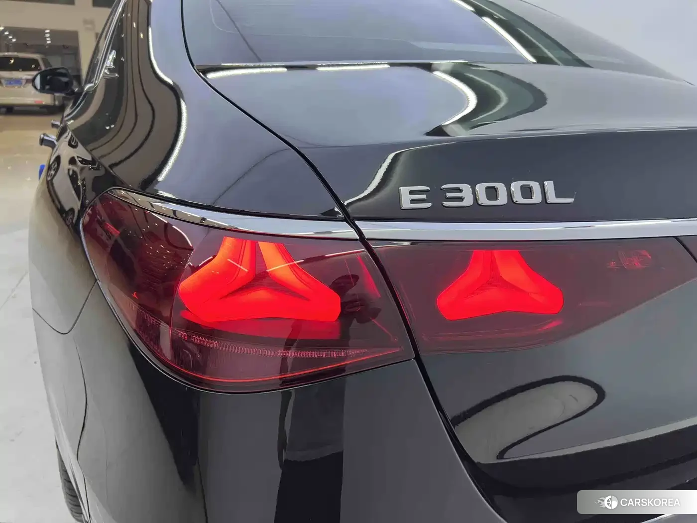 Mercedes-Benz E-Class id 4654642 из Китая 9