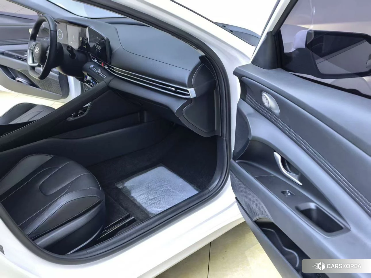 Hyundai Elantra id 4510530 из Китая 9