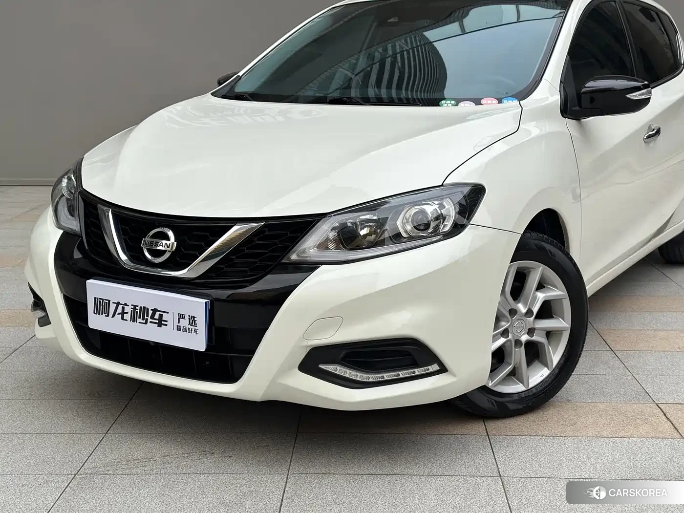 Nissan Tiida id 4570704 из Китая 9