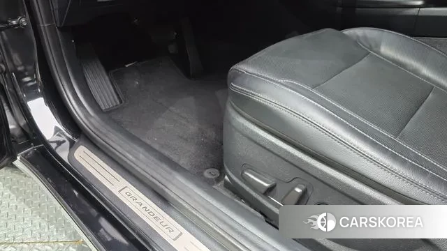 Hyundai Grandeur IG id 3351082 из Кореи 9