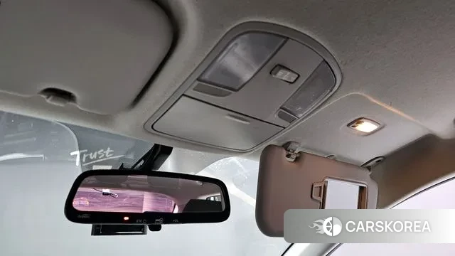 Kia Stonic id 3515315 из Кореи 9