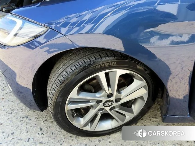 Hyundai Avante AD id 3861773 из Кореи 9