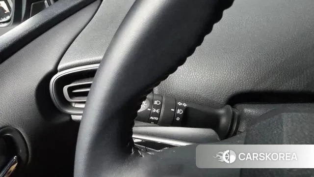 Toyota Prius 4th Generation id 3106790 из Кореи 9