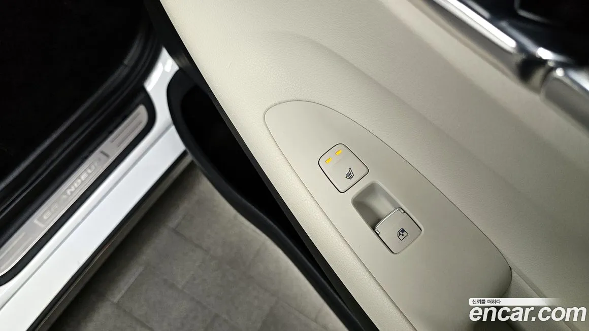 Hyundai The New Grandeur IG Hybrid id 2107928 из Кореи 9