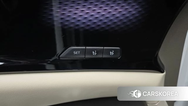 Kia Carnival 4th generation id 4201646 из Кореи 9