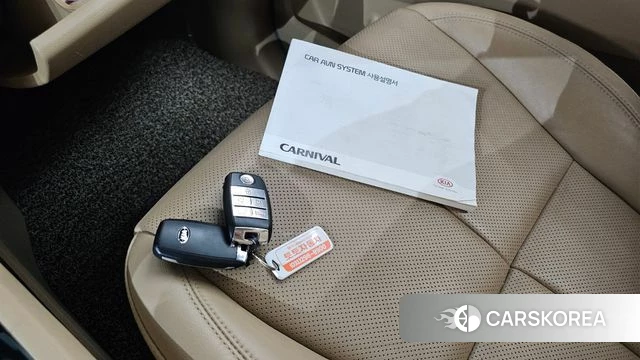 Kia The New Carnival id 4677934 из Кореи 9