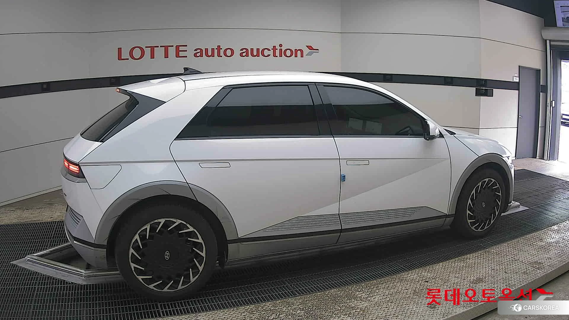 Hyundai IONIQ 5 id 3888331 из Кореи 9