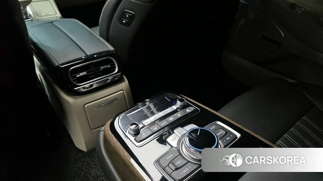 Genesis G90 id 3813880 из Кореи 9