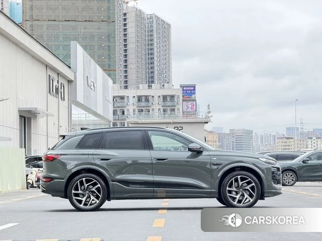 Audi Q6L e-tron id 4335336 из Китая 9