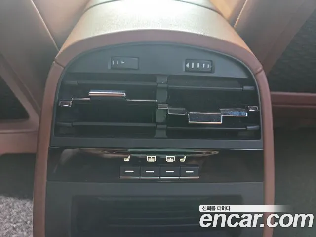 Maserati Quattroporte id 2718166 из Кореи 9