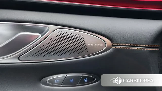 Genesis GV70 id 3745354 из Кореи 9