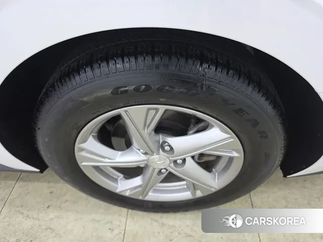 Hyundai Sonata (DN8) id 3509689 из Кореи 9