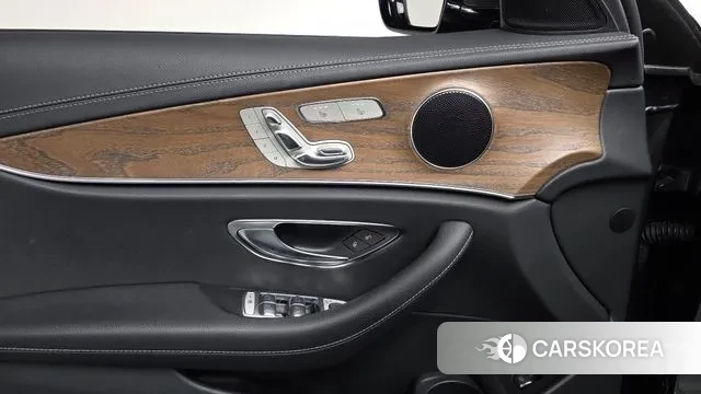 Mercedes-Benz E-Class W213 id 3686059 из Кореи 9