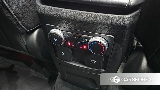 Ford Explorer 6th Generation id 4308459 из Кореи 9