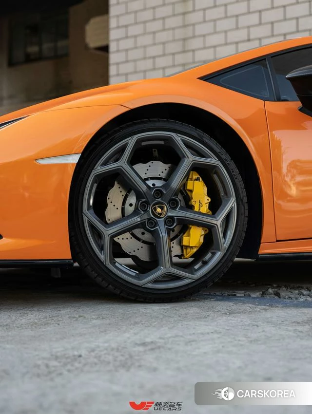 Lamborghini Huracán id 4239205 из Китая 9