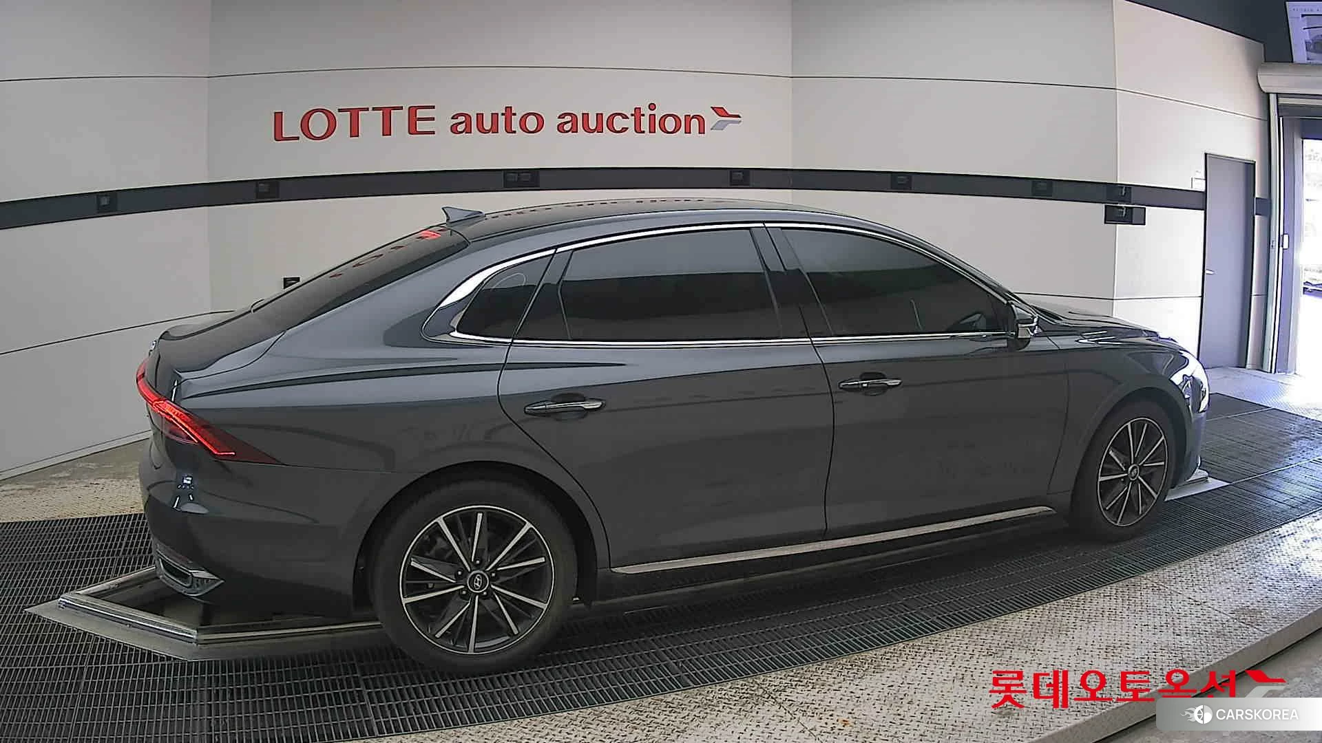 Hyundai Grandeur id 4296814 из Кореи 9