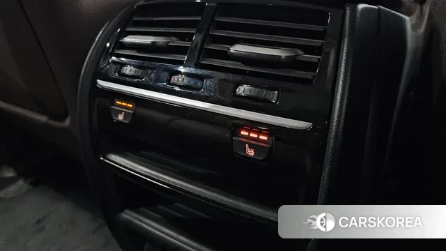 BMW 5 Series (G30) id 3602118 из Кореи 9