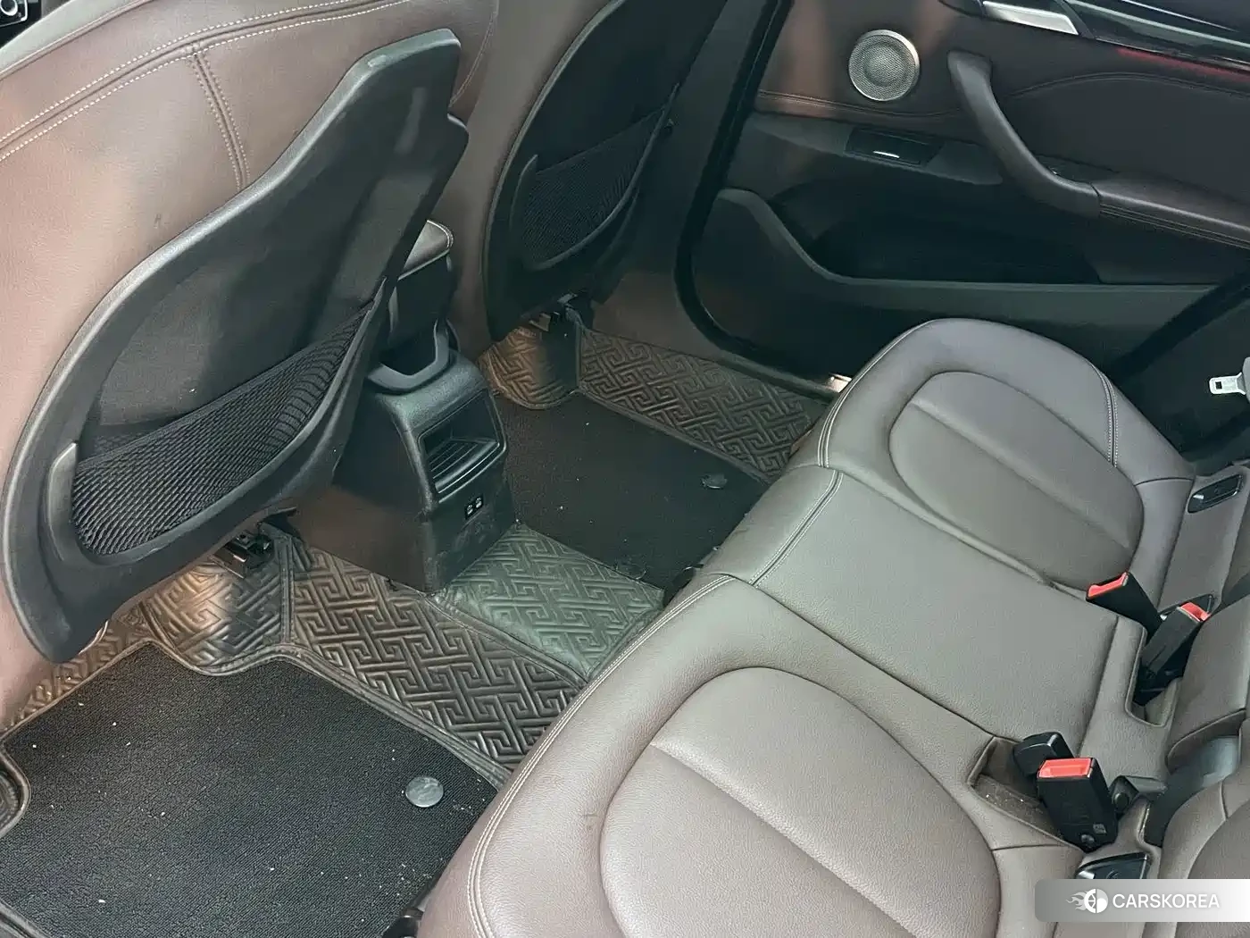 BMW X1 id 4659701 из Китая 9