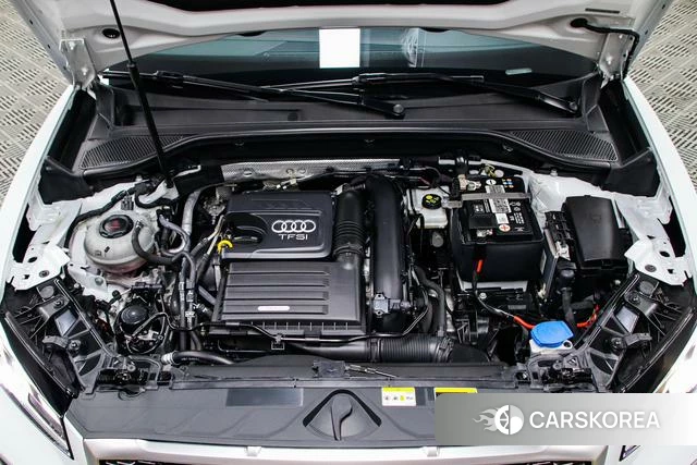 Audi Q2L id 4272906 из Китая 9
